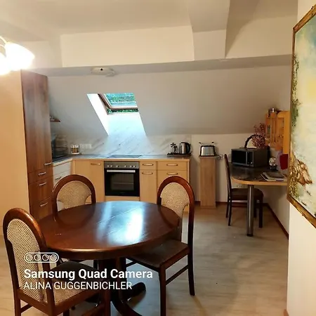 Apartment Mit Terrasse Und Bergblick *
